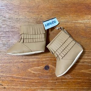 Old Navy bby moccasins